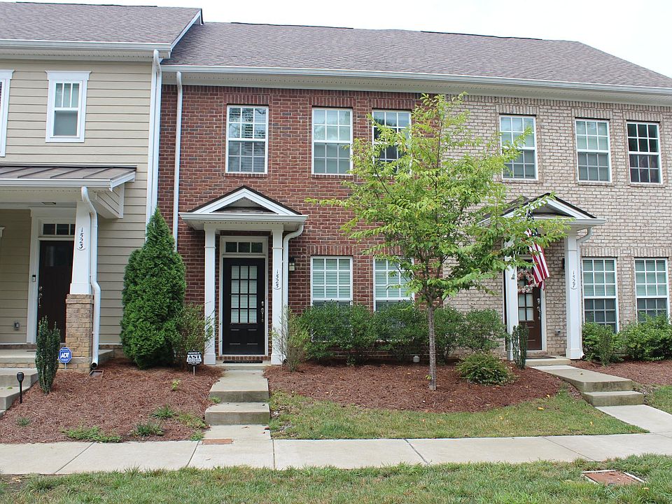 1st image of 1525 Winding Creek Dr