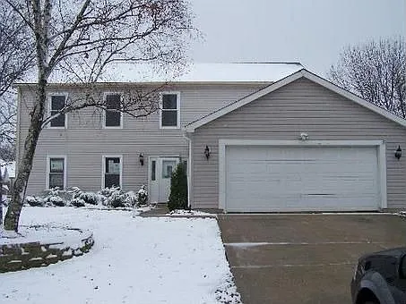 2140 Langford Ln photo 1