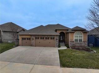 1211 Kettering Ln, Raymore, MO 64083