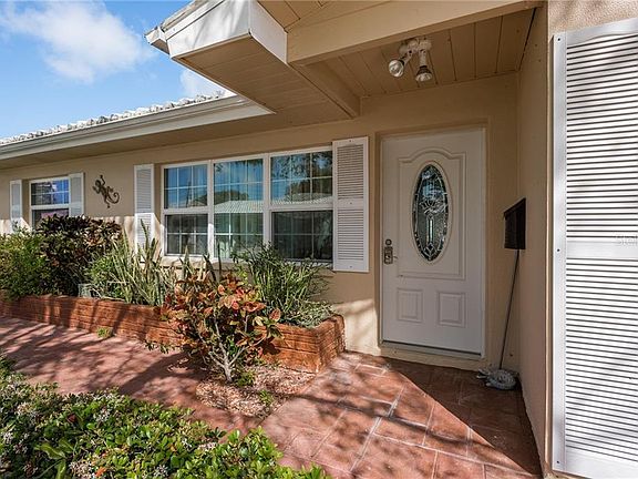 4th image of 5431 Palm Crest Ct