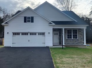 68 Gipp Rd, Albany, NY 12203