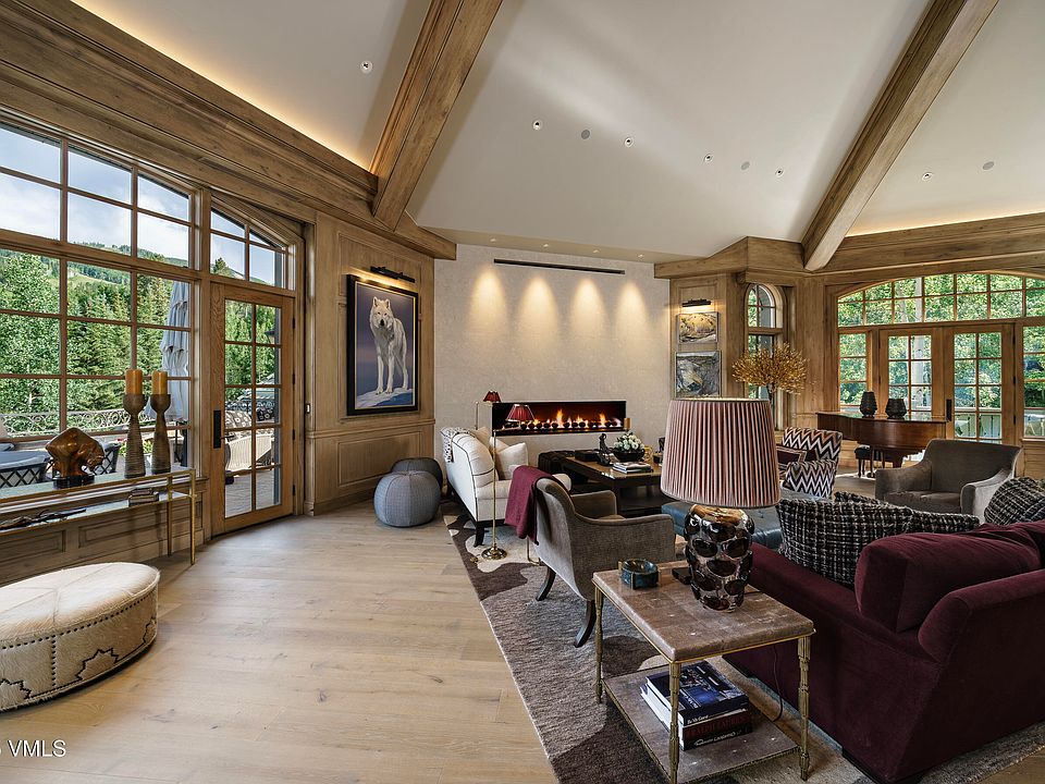 1st image of 17 Chateau Ln #501