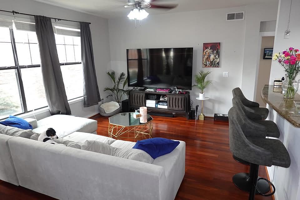 1st image of 7342 Oak Manor Dr APT 1102