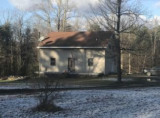 63 Nealy Ln, Salem, NY 12865