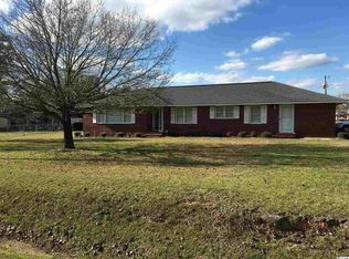 302 Muddy Creek Rd, Hemingway, SC 29554