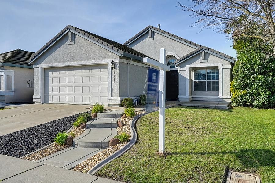 1st image of 8724 Redwood Grove Way