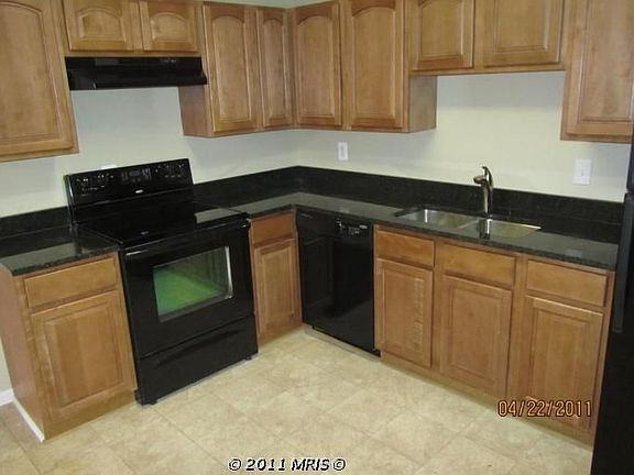 5th image of 10301 Rodney Ct