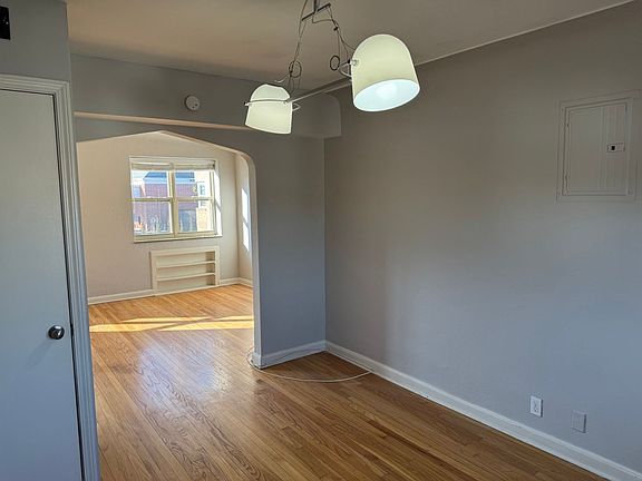5th image of 5835 Lindenwood Ave #5841-2E