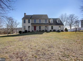 635 S Pleasant Ave, Dallastown, PA 17313
