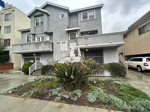 3552 S Centinela Ave #202 Photo 1