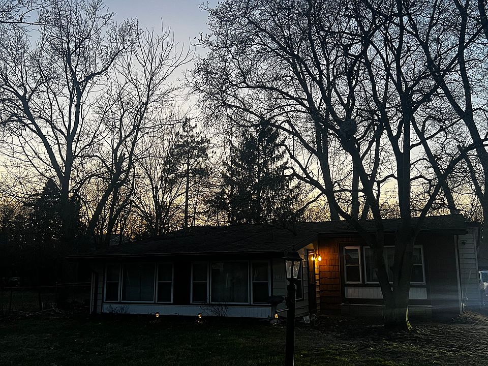 2nd image of 1246 Edison Ave