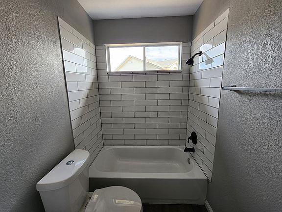 3rd image of 1304 Marsh Harbour Cv
