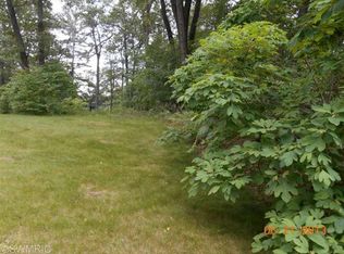 Weber Rd, Muskegon, MI 49445