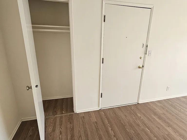 743 N Sycamore Ave #5 — Photo 13
