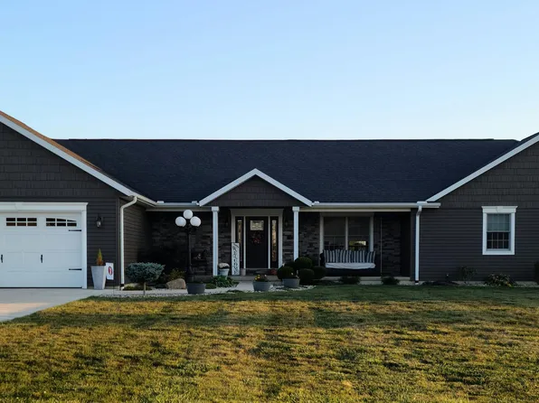 6917 Silver Lakes Dr, Celina, OH 45822