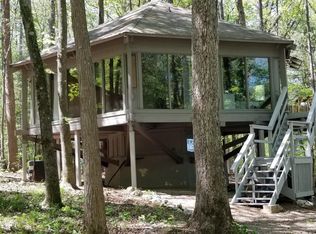 852 Eagles Nest Dr, Sanford, NC 27332
