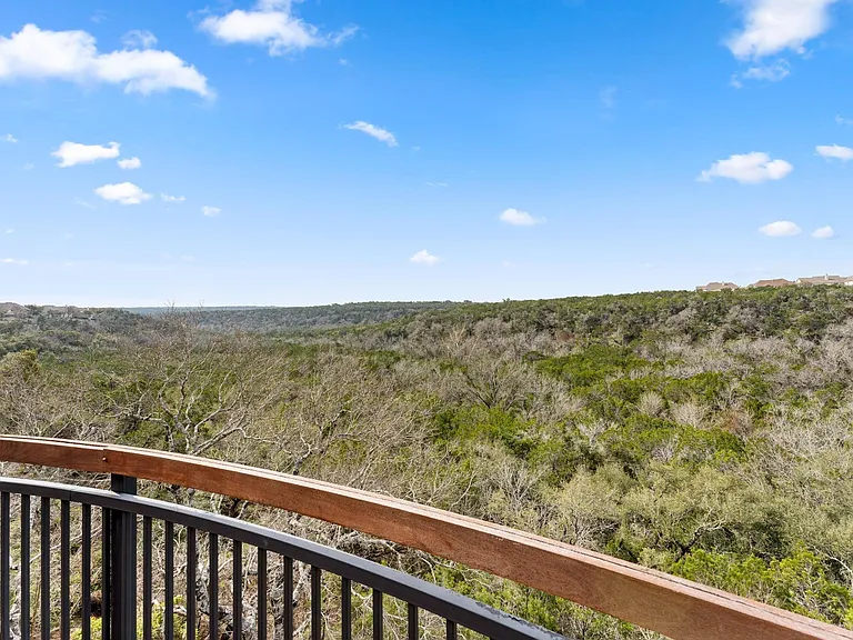 10204 Echoridge Dr — Photo 5