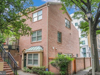 4225 N Carlin Springs Rd, Arlington, VA, 22203