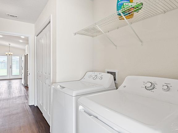 4th image of 6163 Redberry Dr