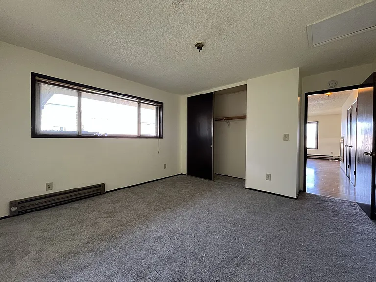 4660 NE Lombard St — Photo 25