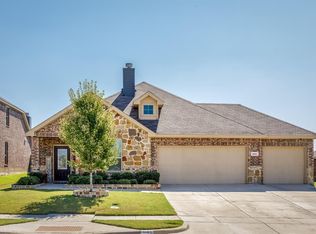 641 Racine Dr, Oak Pt, TX 75068