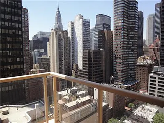 Rented by 212 Consulting Corp | media 32