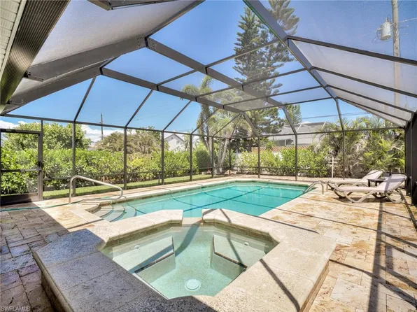 175 6th St, Bonita Springs, FL 34134