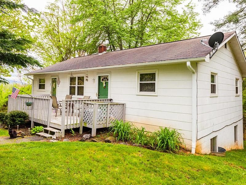 1st image of 22 Duck Dr