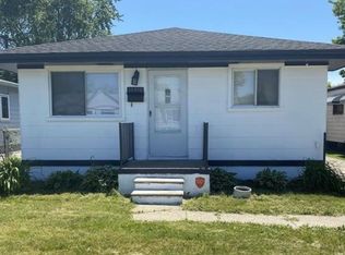 (Undisclosed Address), Warren, MI 48089