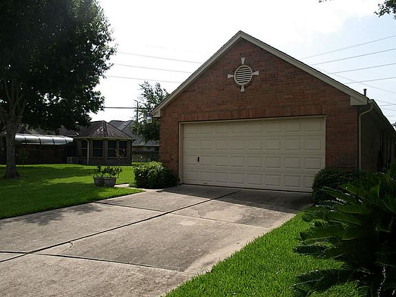 Double stall garage.