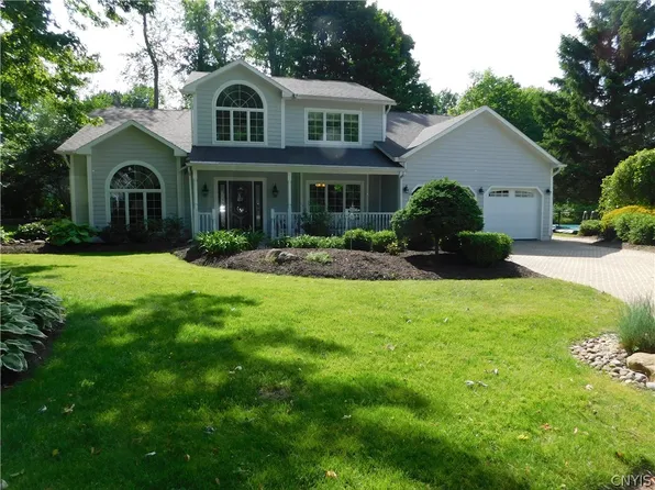 111 Zodiac Cir, Liverpool, NY 13090