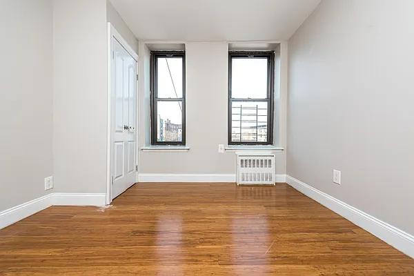 Rented by Nooklyn NYC LLC | media 32