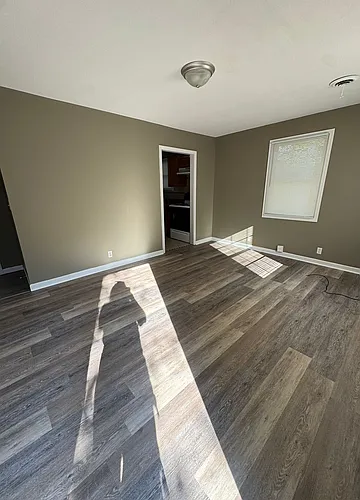1521 Fremont St Photo 1