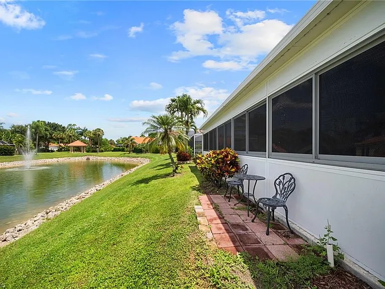 159 Lady Palm Dr — Photo 37