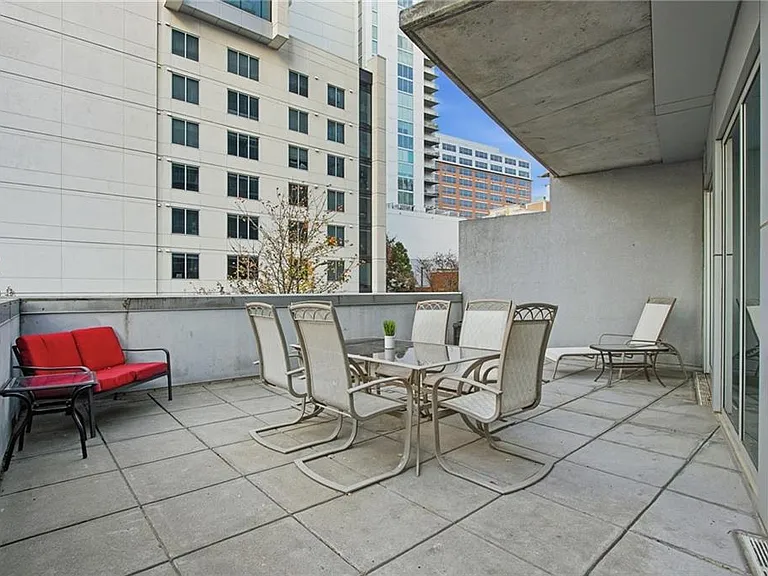 44 Peachtree Pl NW #424 — Photo 23