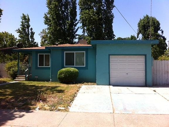 3rd image of 836 Carpino Ave