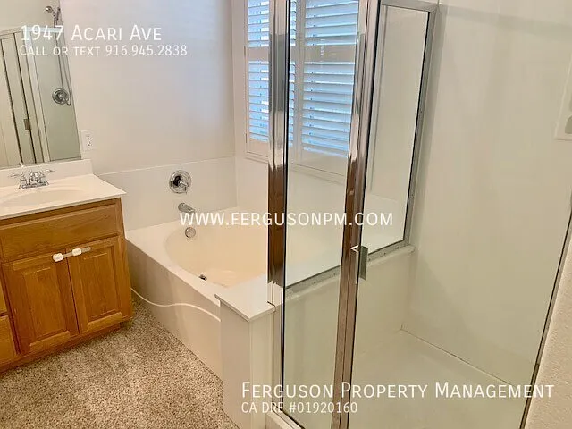 1947 Acari Ave — Photo 9