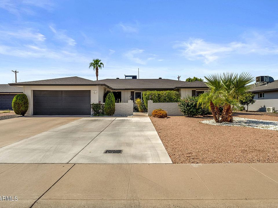 1st image of 1237 E RIVIERA Drive