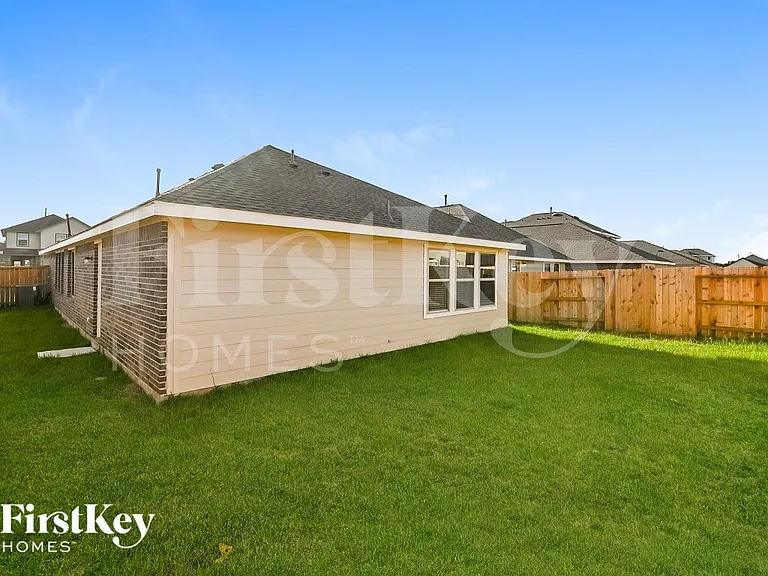 18442 Summit Ranch Dr — Photo 15