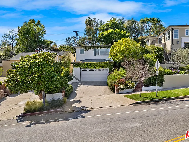 3085 Motor Ave — Photo 44