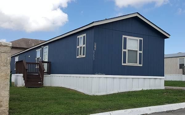 1st image of 6706 Montgomery Pl