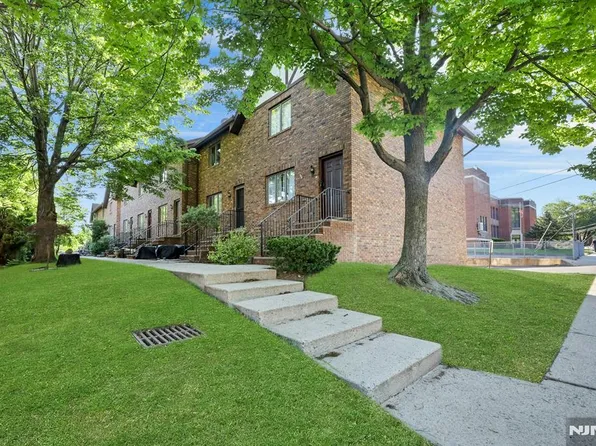 66 Grant Ave #C, Dumont, NJ 07628