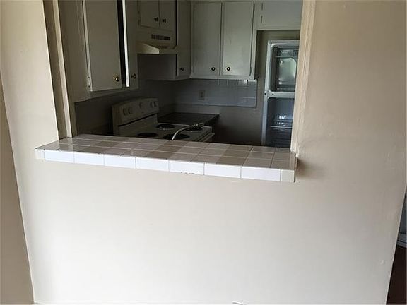 5th image of 8903 Parkfield Dr APT 203
