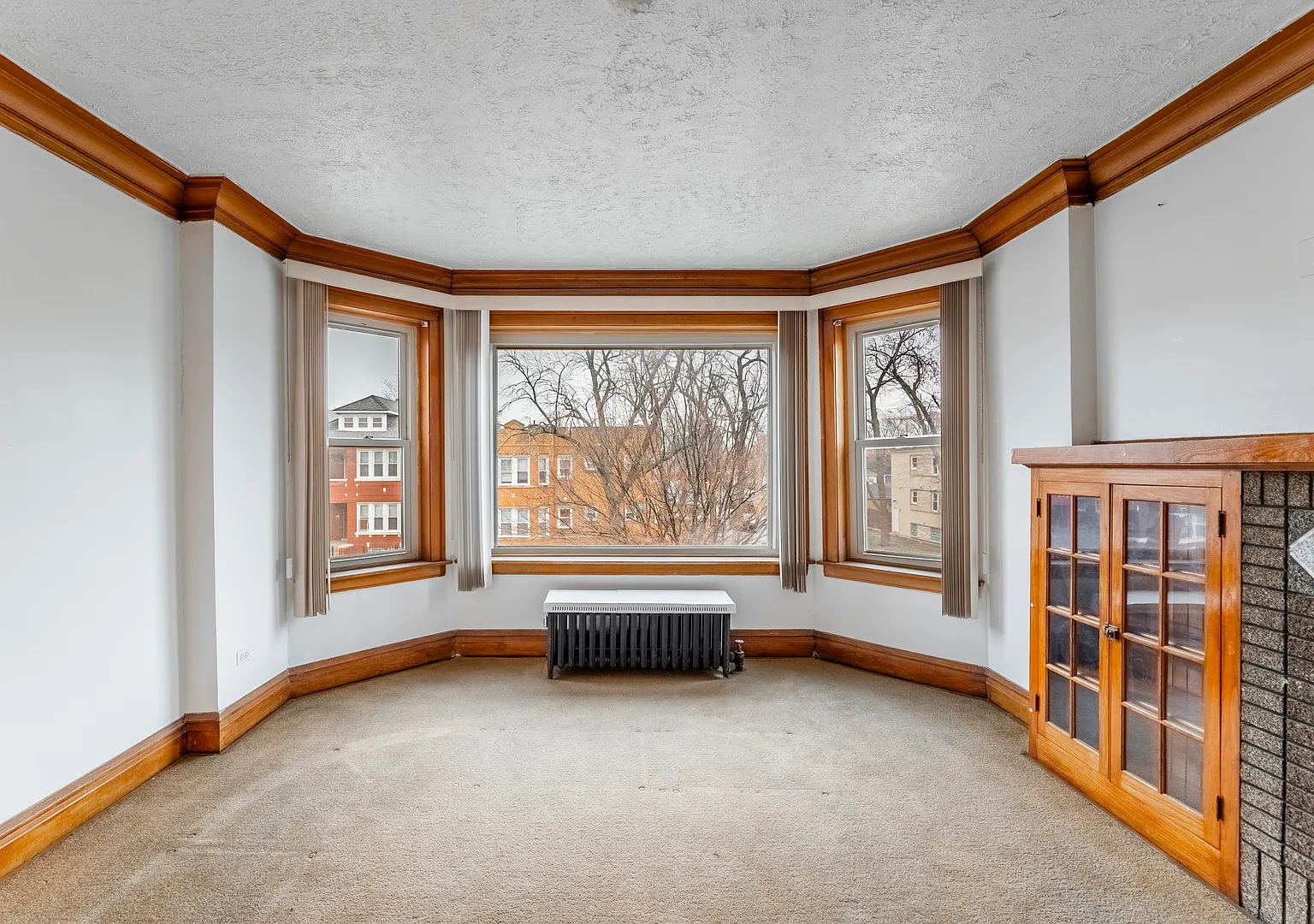 2 bed, $1,400 — Photo 3