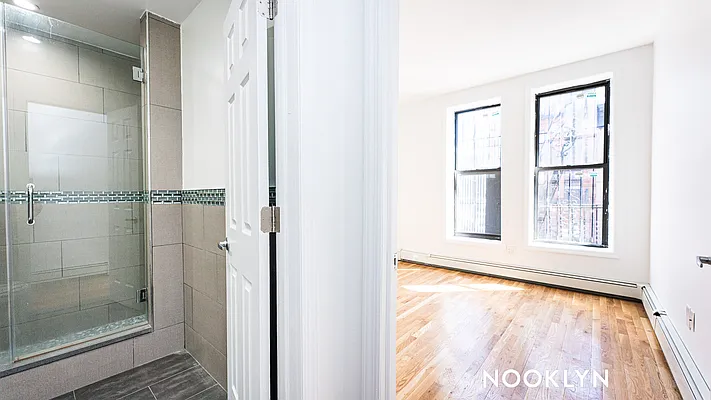 Rented by Nooklyn NYC LLC | media 10