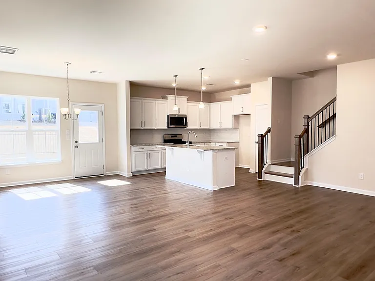 4011 Beckton Trl — Photo 14
