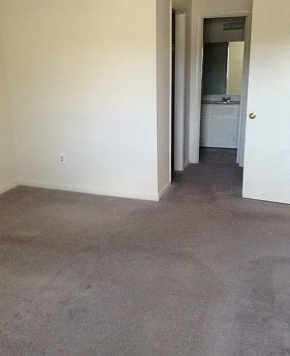 Copeland Place — Photo 3