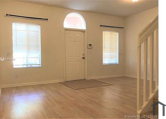 1st image of 302 S Santa Catalina Cir