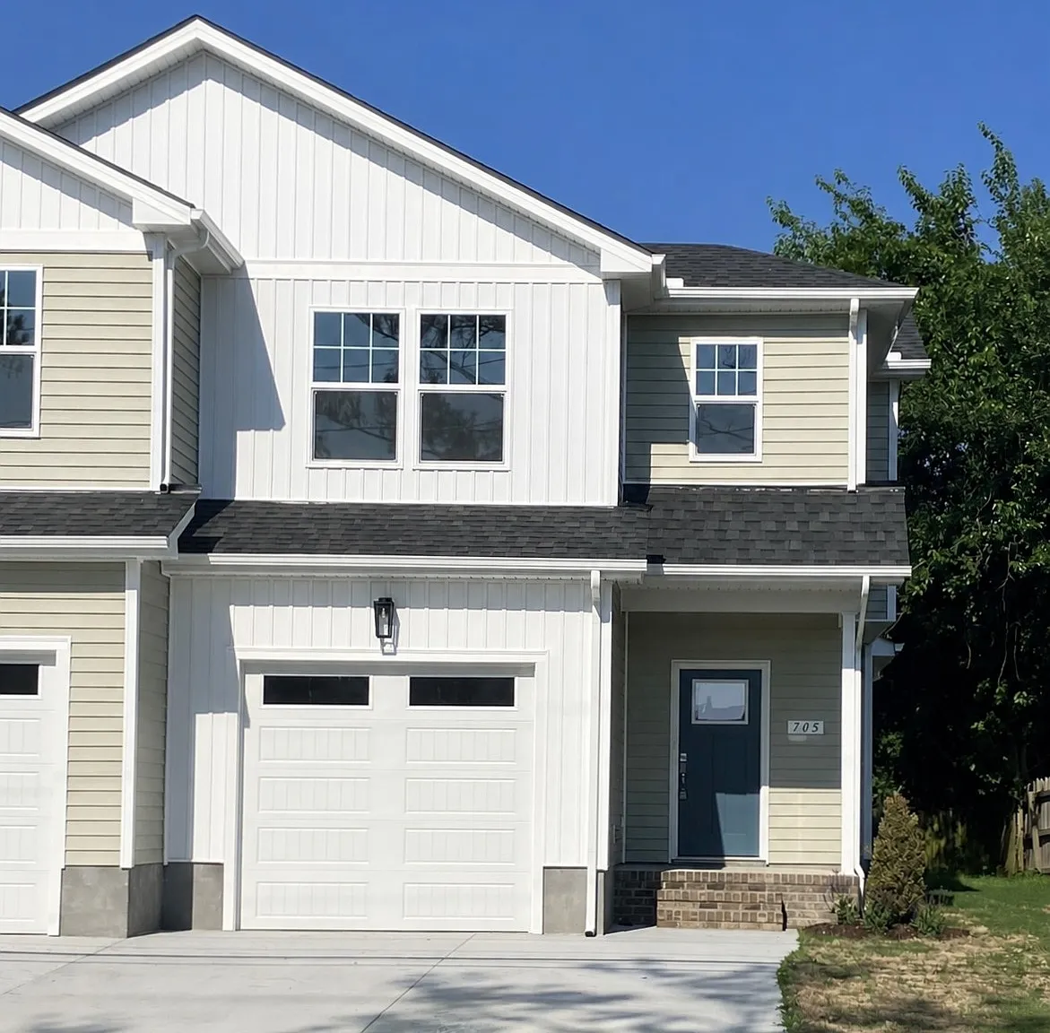3 bed, 2.5 bath, 1570 sqft, $3,200 — Photo 4