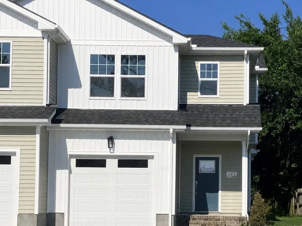 705 Hilltop Rd, Virginia Beach, VA 23454